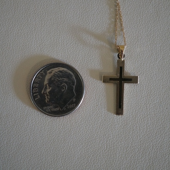 14KY Gold Cross Pendant W/18" Ropa Chain - Picture 6 of 6